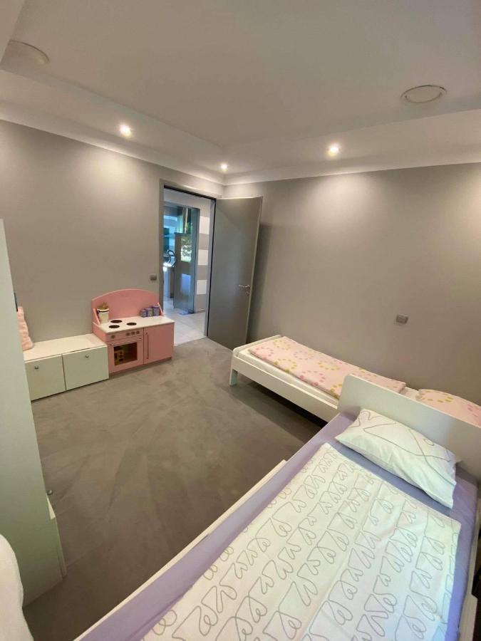 Villa Hajnal Nyaralohaz à Balatonfenyves Extérieur photo