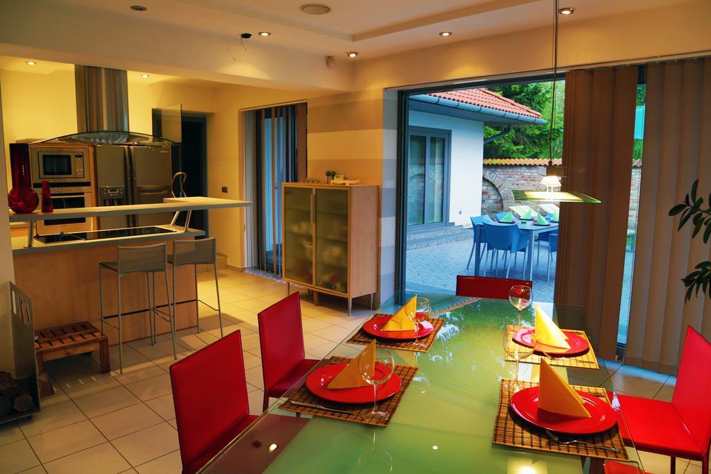 Villa Hajnal Nyaralohaz à Balatonfenyves Extérieur photo